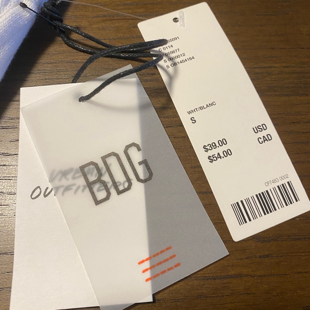 NWT Urban Outfitters Halter Crop Knit Tank - Picture 7 of 7